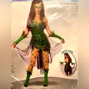 Poison Ivy Costume